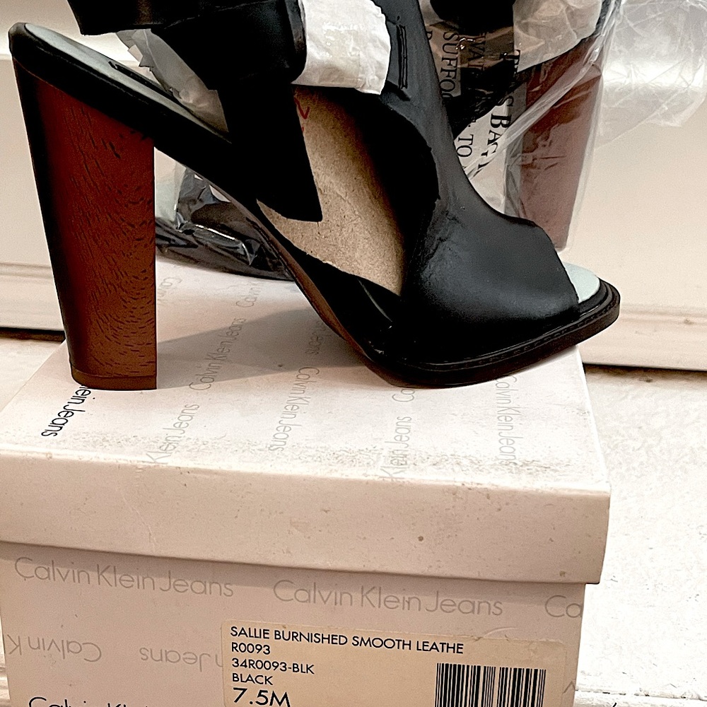 Black Calvin Klein Sallie Burnished Smooth Leather